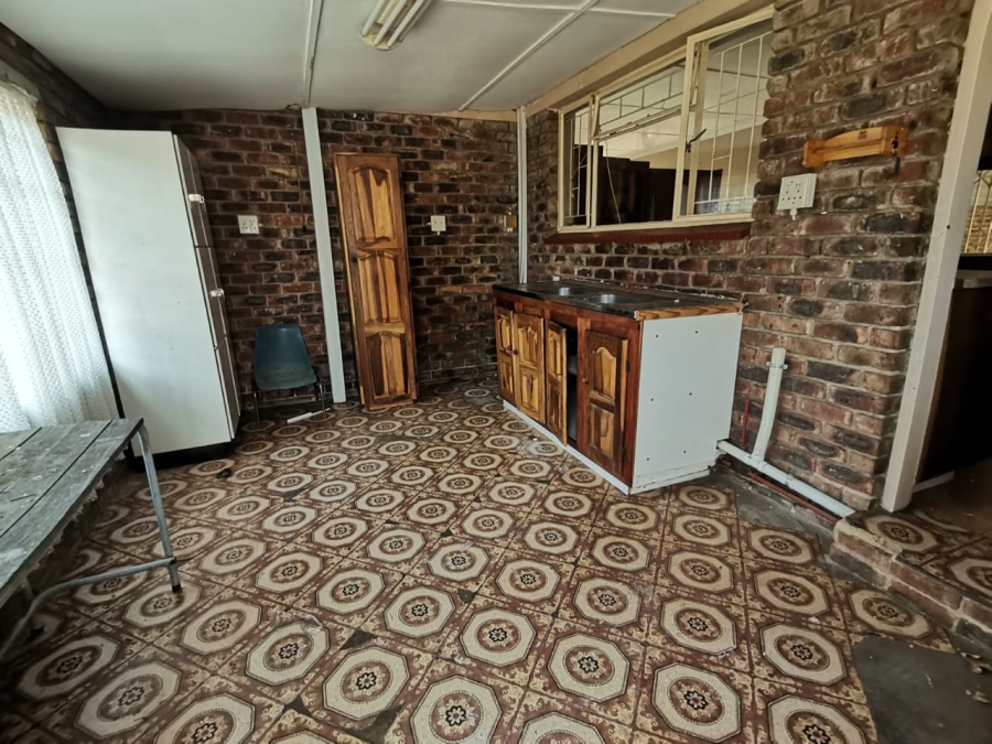 4 Bedroom Property for Sale in Miederpark North West